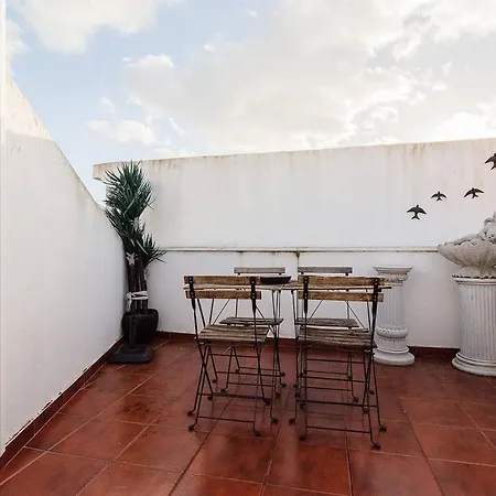 Renovated In * Lisbon