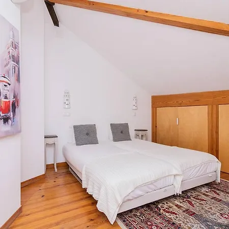 Renovated In * Lisbon