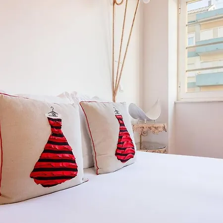 Apartment Renovated In Lisbon