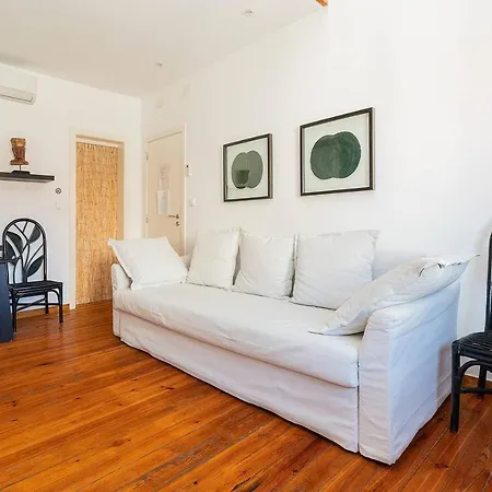 Apartman Renovated In